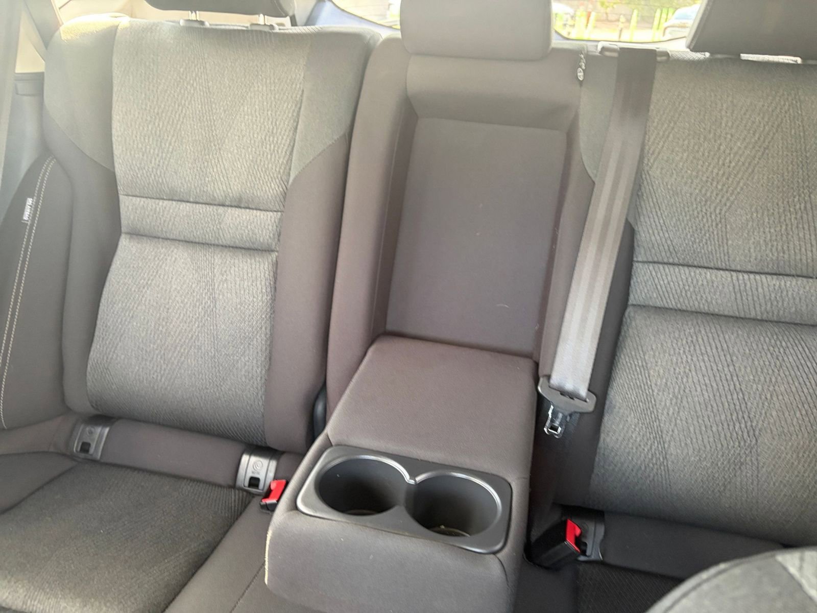 Used 2025 Nissan Rogue SV FWD image 40