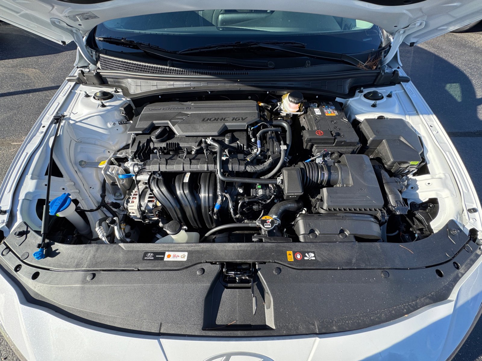 New 2025 Hyundai Elantra SE image 20