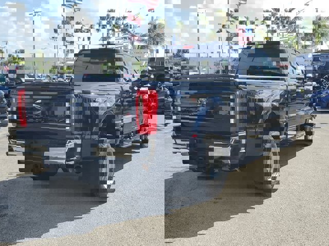 Used 2023 Ford F350 XLT image 7