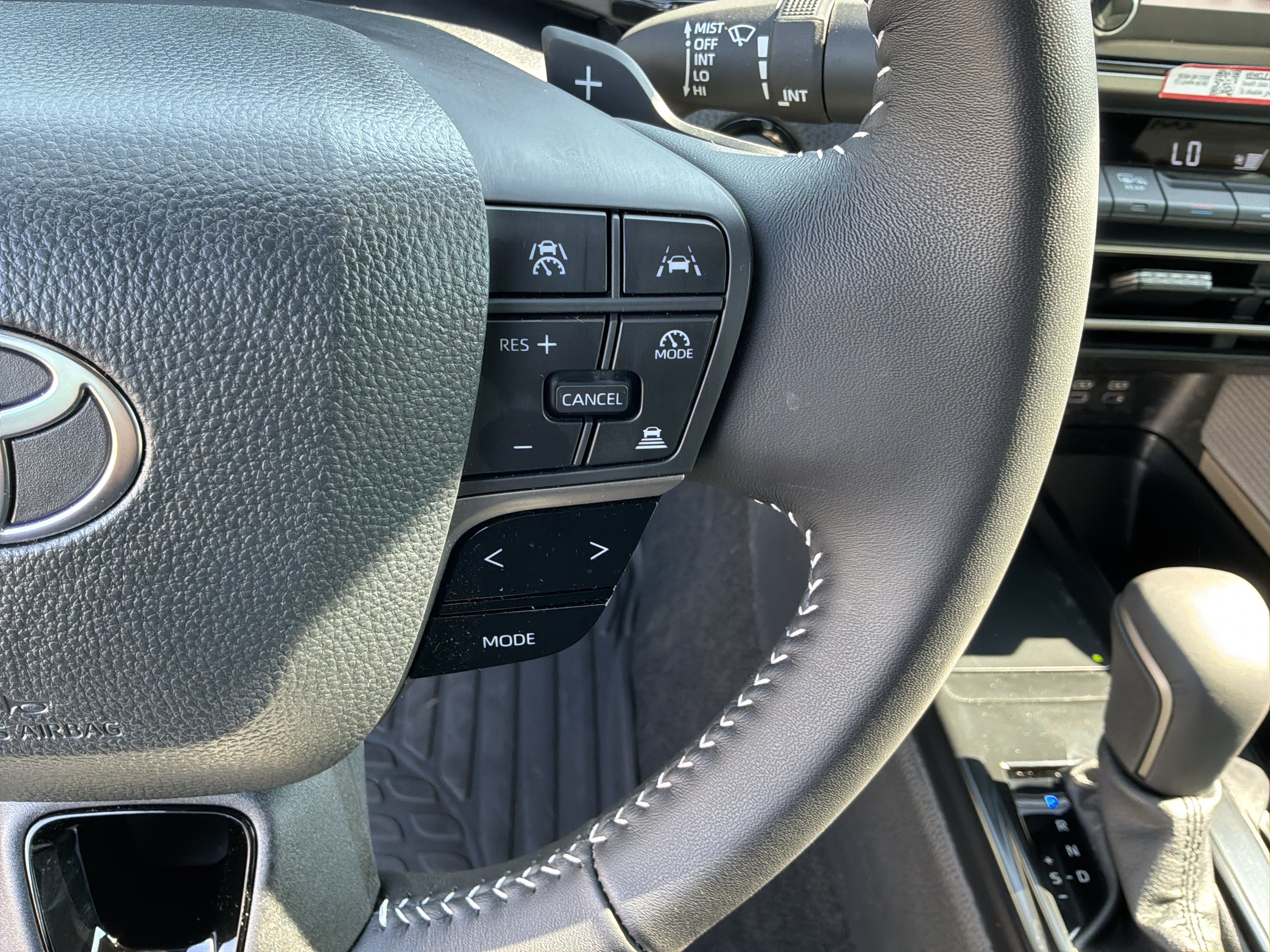 Used 2026 Toyota Camry SE w/ Convenience Package FWD image 20