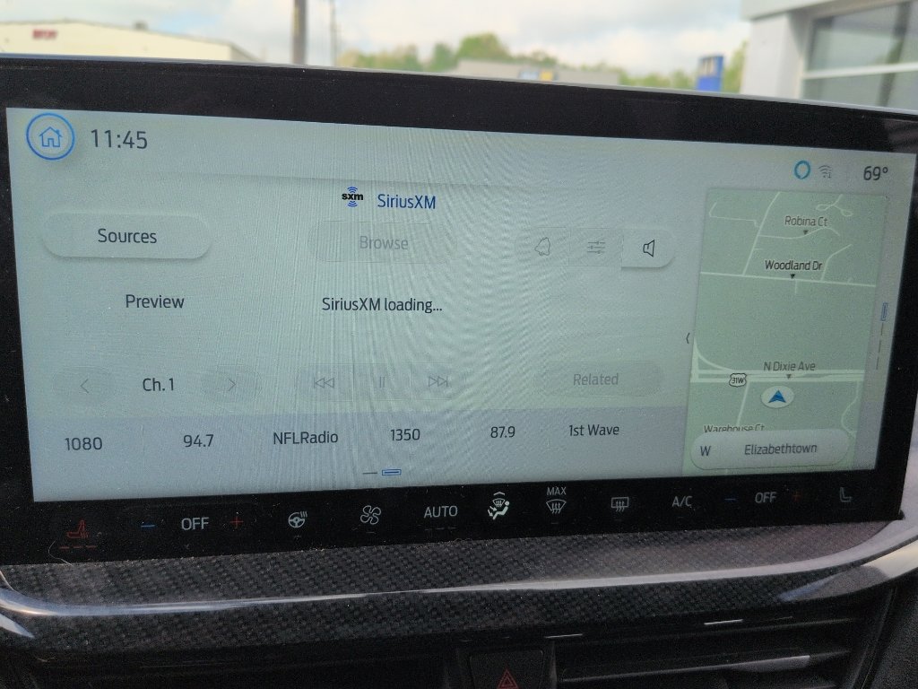 Used 2024 Ford Escape ST-Line w/ Tech Pack #1 AWD/4WD image 9