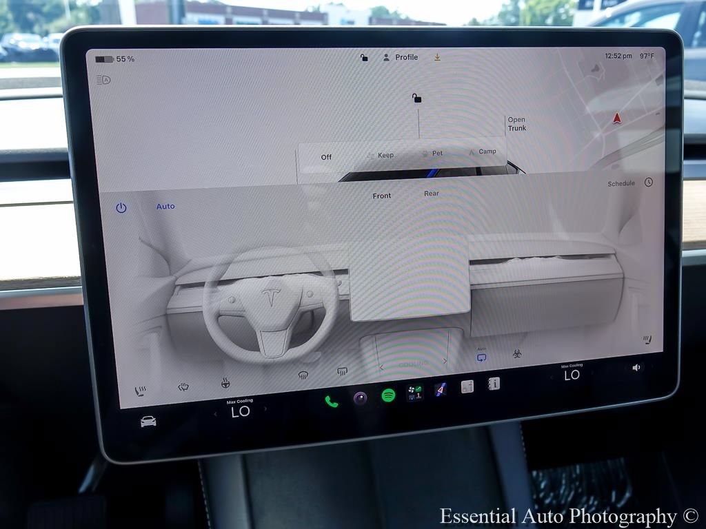 Used 2024 Tesla Model Y Long Range AWD/4WD image 19
