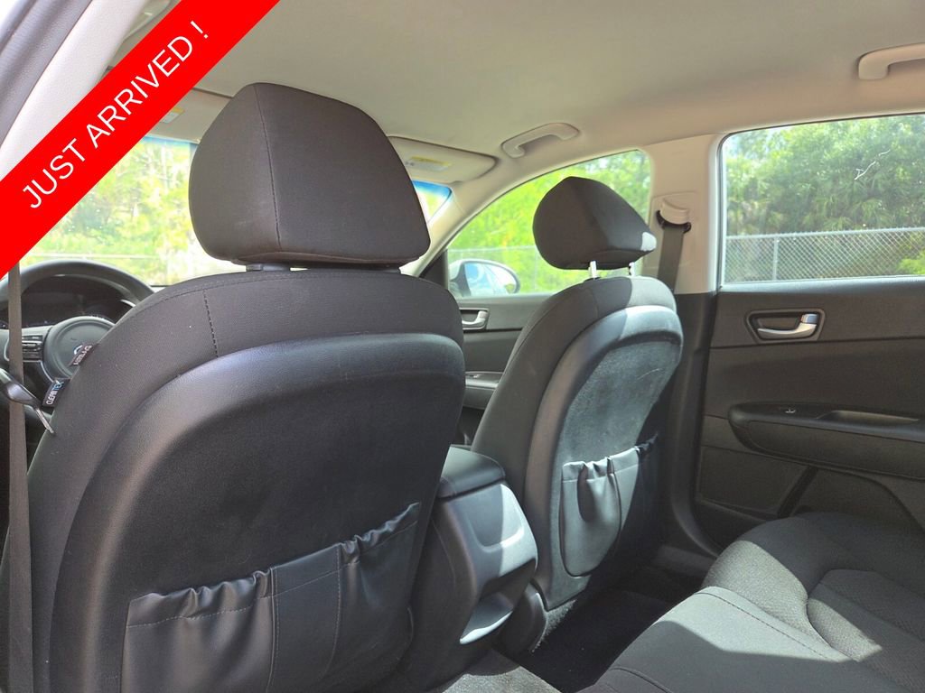 Used 2018 Kia Optima LX w/ 17" Alloy Wheels Package FWD image 22