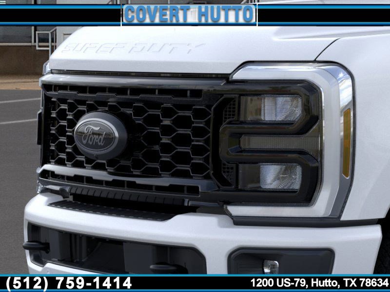 New 2026 Ford F250 Lariat w/ Black Appearance Package image 17