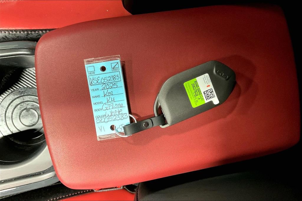Used 2025 Kia K4 GT-Line w/ GT-Line Premium Package image 13