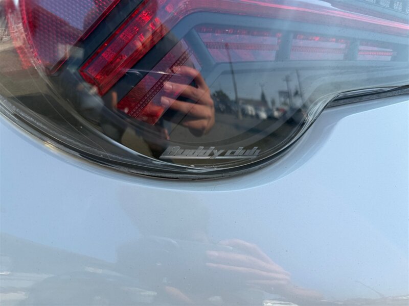 Used 2017 Toyota 86 RWD image 17