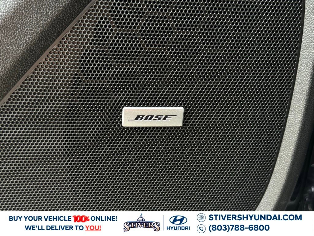 Used 2023 Chevrolet Traverse Premier image 34