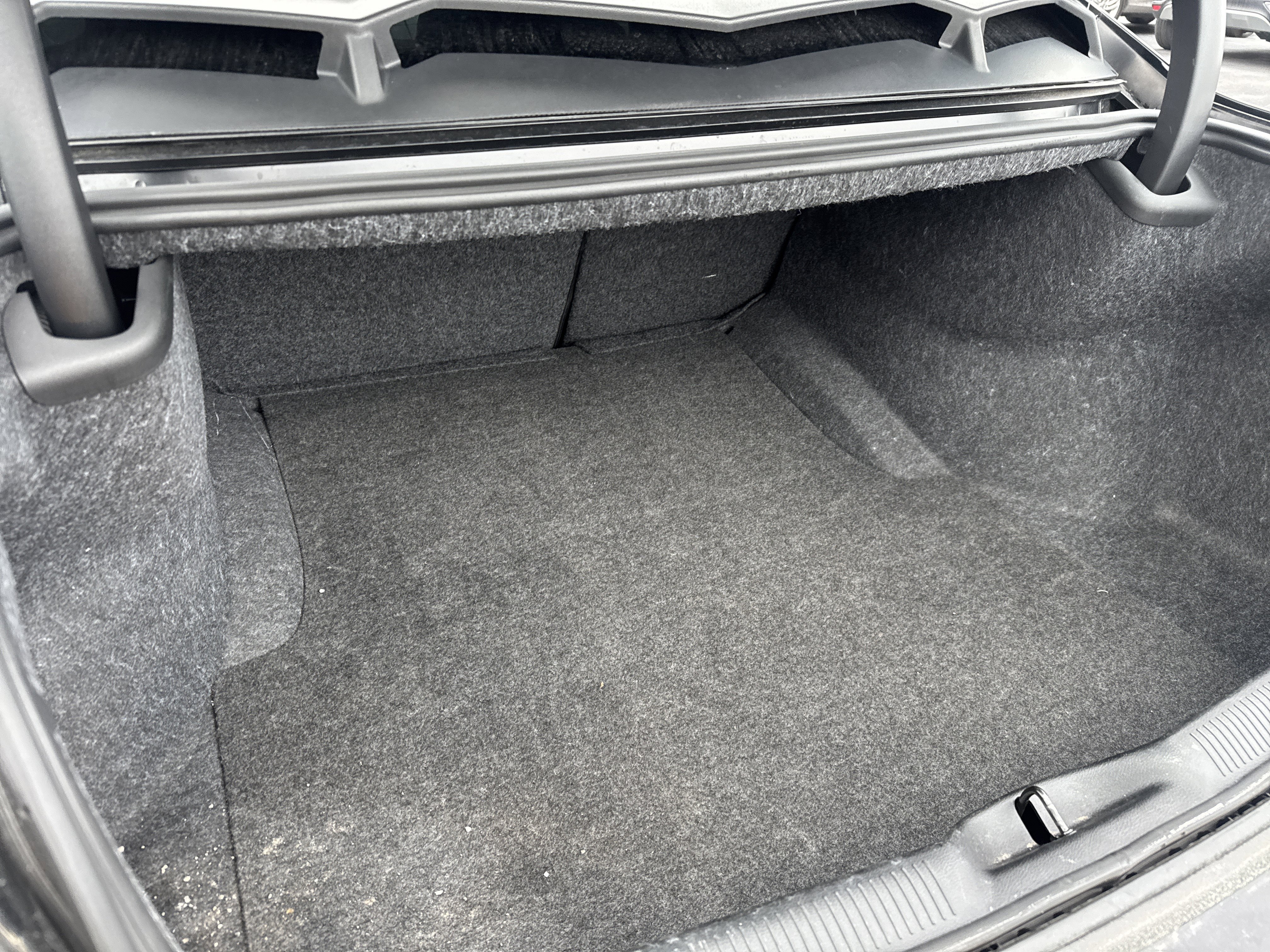 Used 2023 Dodge Charger SXT w/ Cold Weather Package image 5