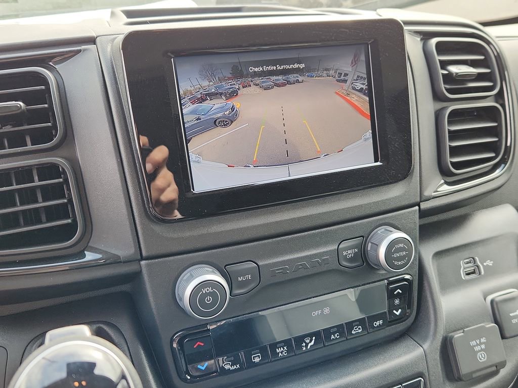 Used 2025 RAM ProMaster 1500 w/ Convenience Group image 20