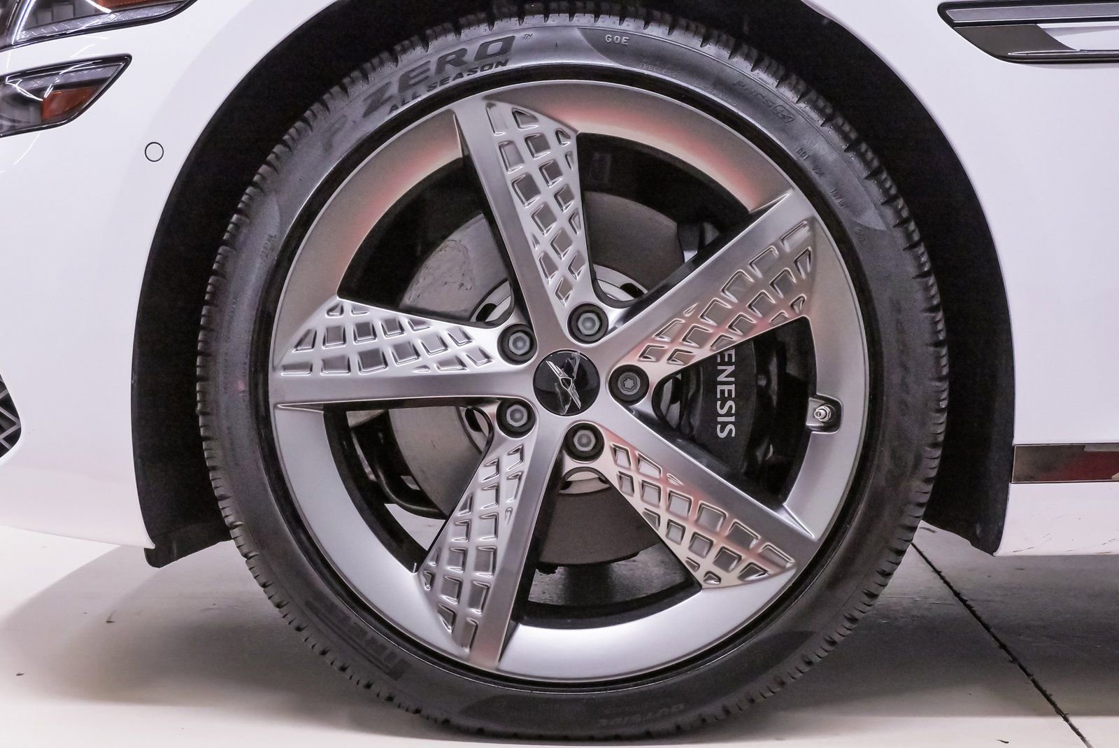 Certified 2025 Genesis G80 2.5T Sport Prestige image 27
