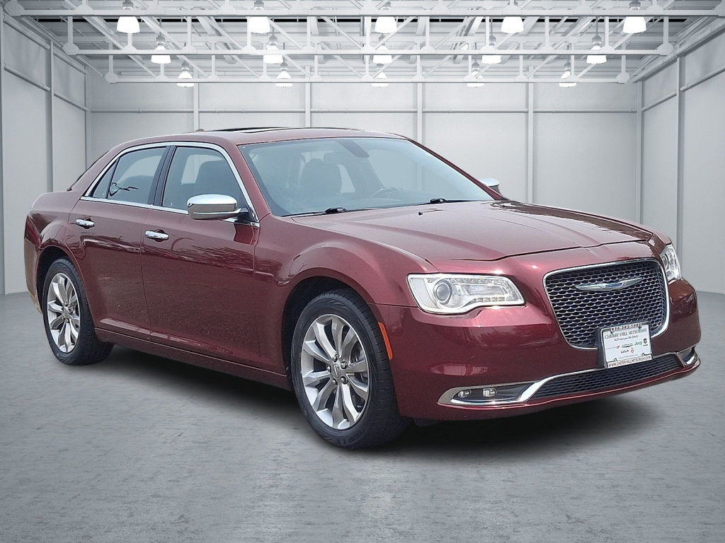 Used 2020 Chrysler 300 Limited AWD/4WD image 7