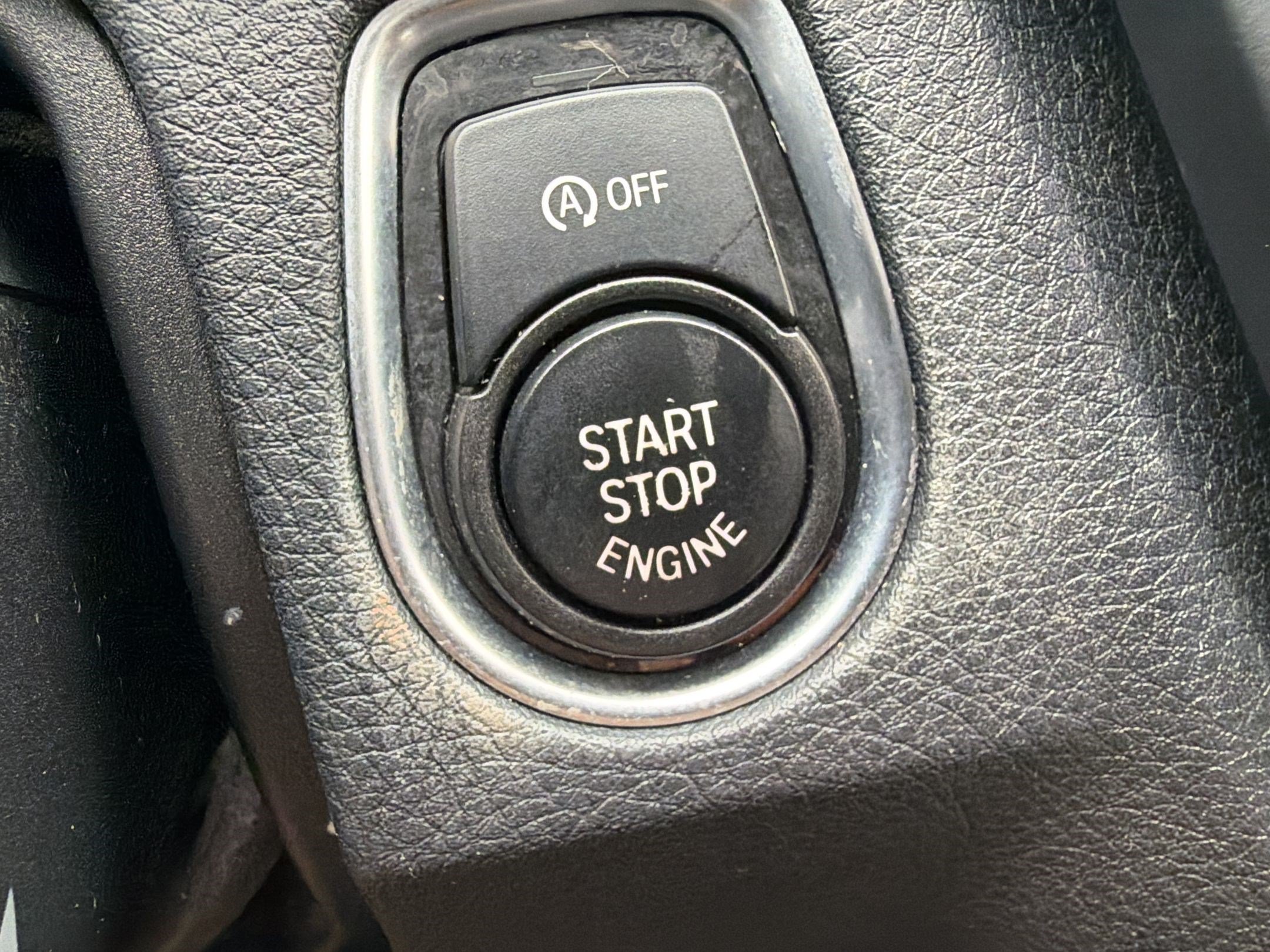 Used 2013 BMW 328i Sedan RWD image 25