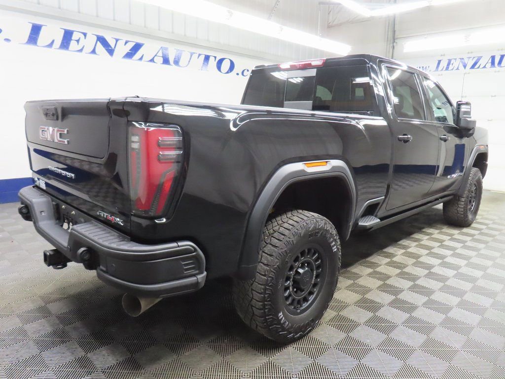 Used 2025 GMC Sierra 2500 AT4X w/ AT4X AEV Edition AWD/4WD image 4