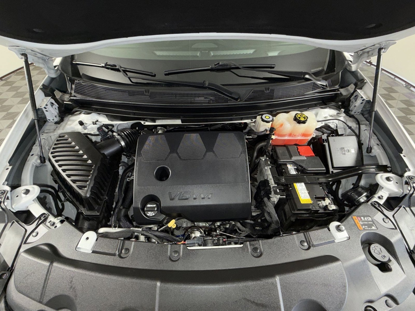 Used 2020 Chevrolet Traverse High Country w/ LPO, Floor Liner Package image 29