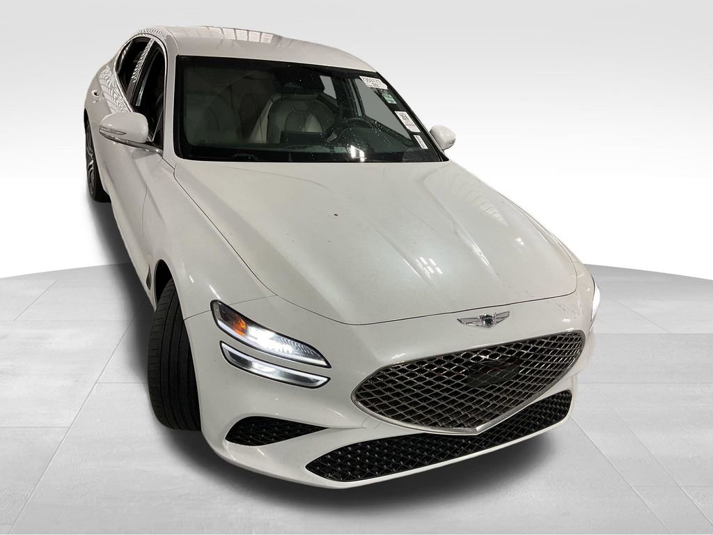 Used 2023 Genesis G70 2.0T image 2