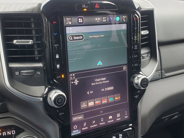 New 2026 RAM 1500 4x4 Crew Cab image 19
