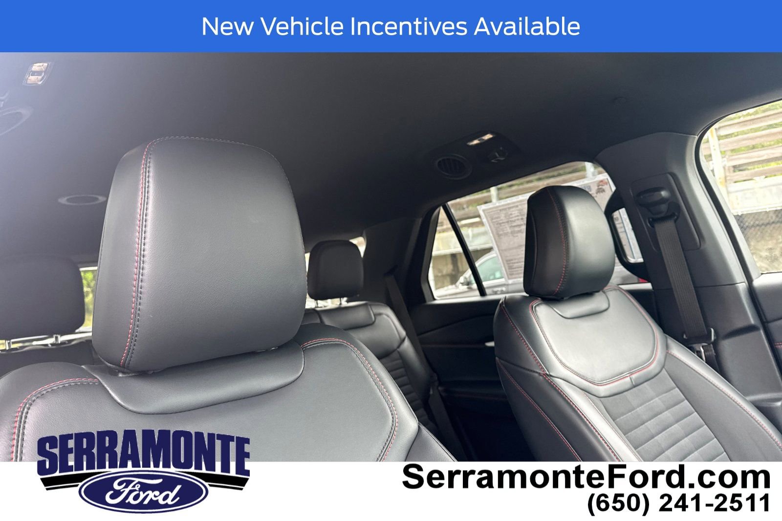 Used 2026 Ford Explorer ST-Line w/ ST-Line Street Pack AWD/4WD image 18