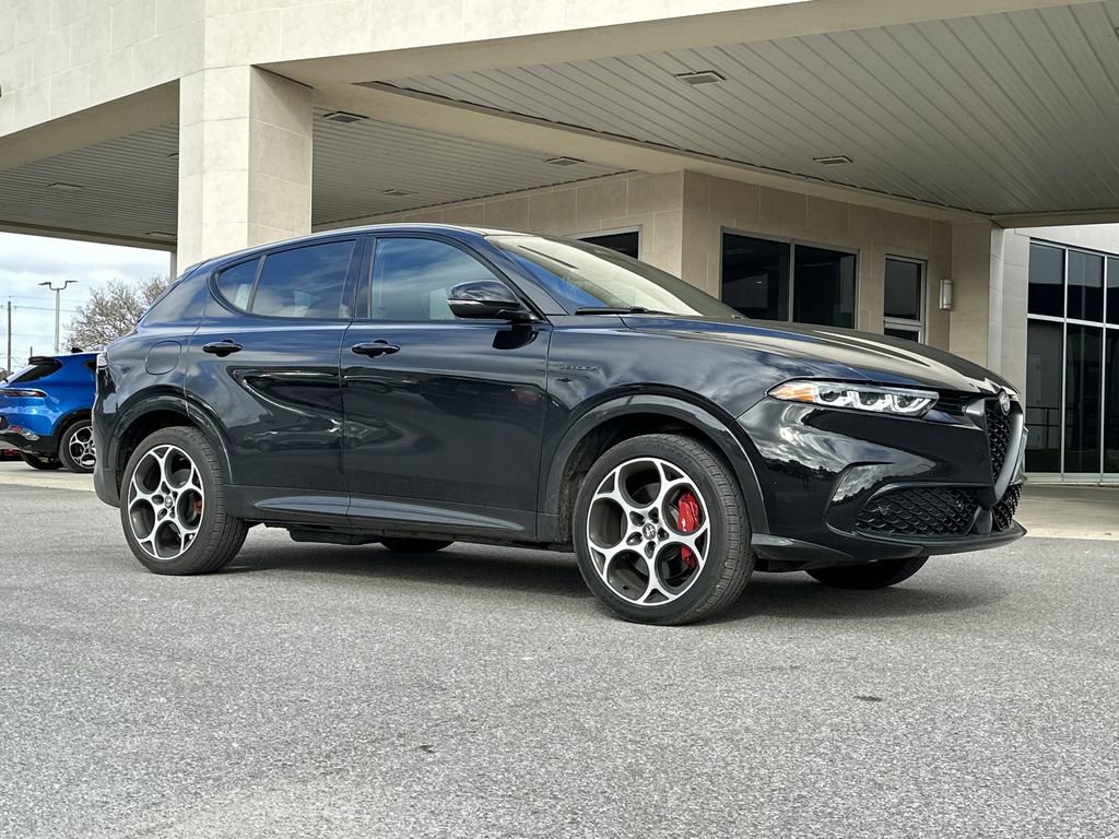 Used 2024 Alfa Romeo Tonale Veloce image 9