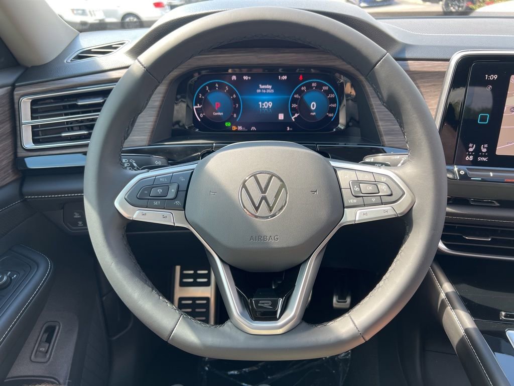 New 2026 Volkswagen Atlas SEL Premium R-Line image 15