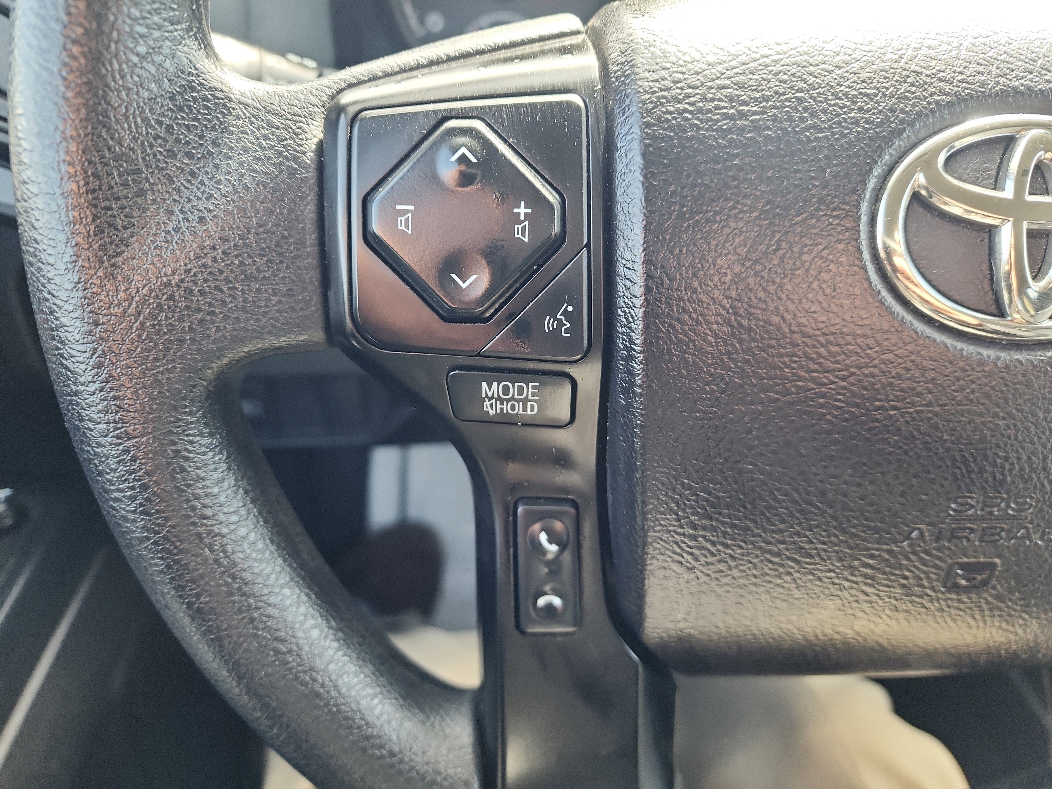 Used 2021 Toyota Tacoma SR image 18