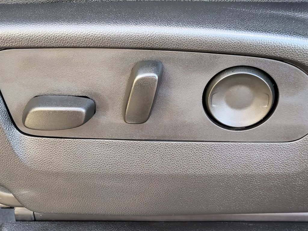 Used 2024 Chevrolet Tahoe LT image 5