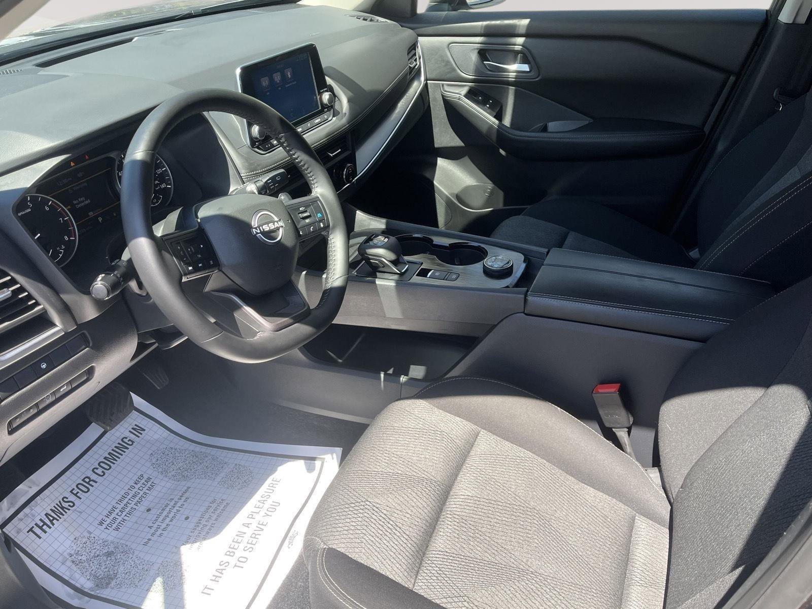 Certified 2025 Nissan Rogue SV AWD/4WD image 22
