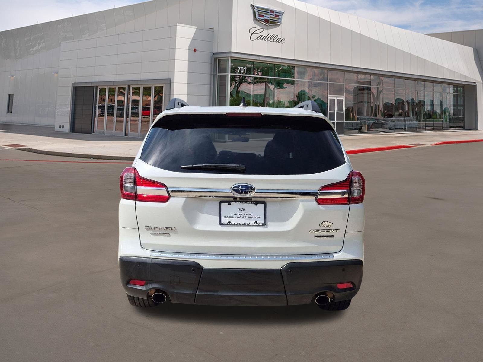 Used 2020 Subaru Ascent Limited w/ Technology Package AWD/4WD image 5