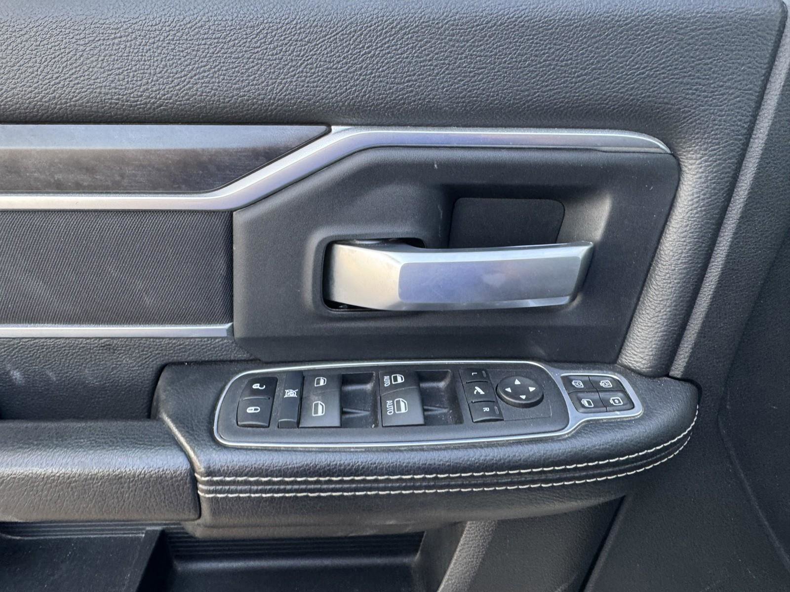 Used 2024 RAM 3500 Big Horn image 10