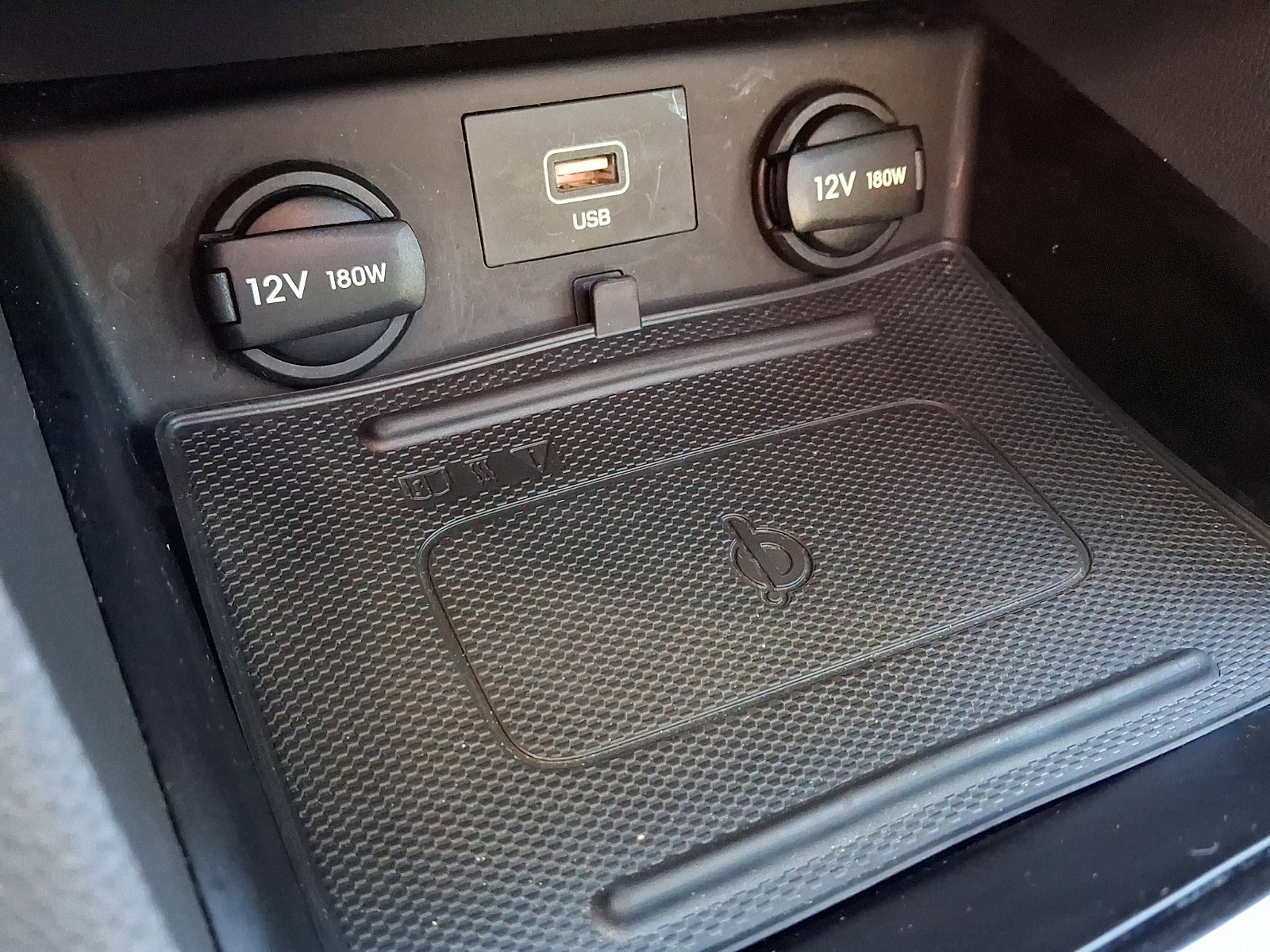 Used 2021 Hyundai Ioniq Limited image 25