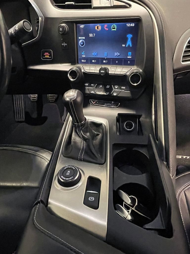 Used 2014 Chevrolet Corvette Stingray Coupe RWD image 49