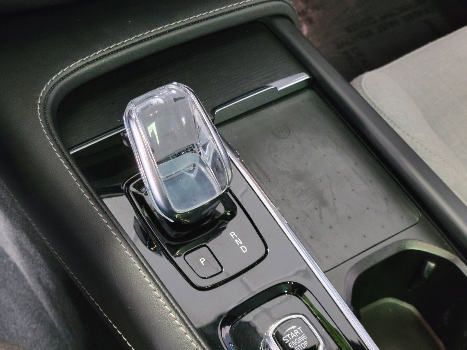 Used 2021 Volvo XC90 T8 Inscription image 26