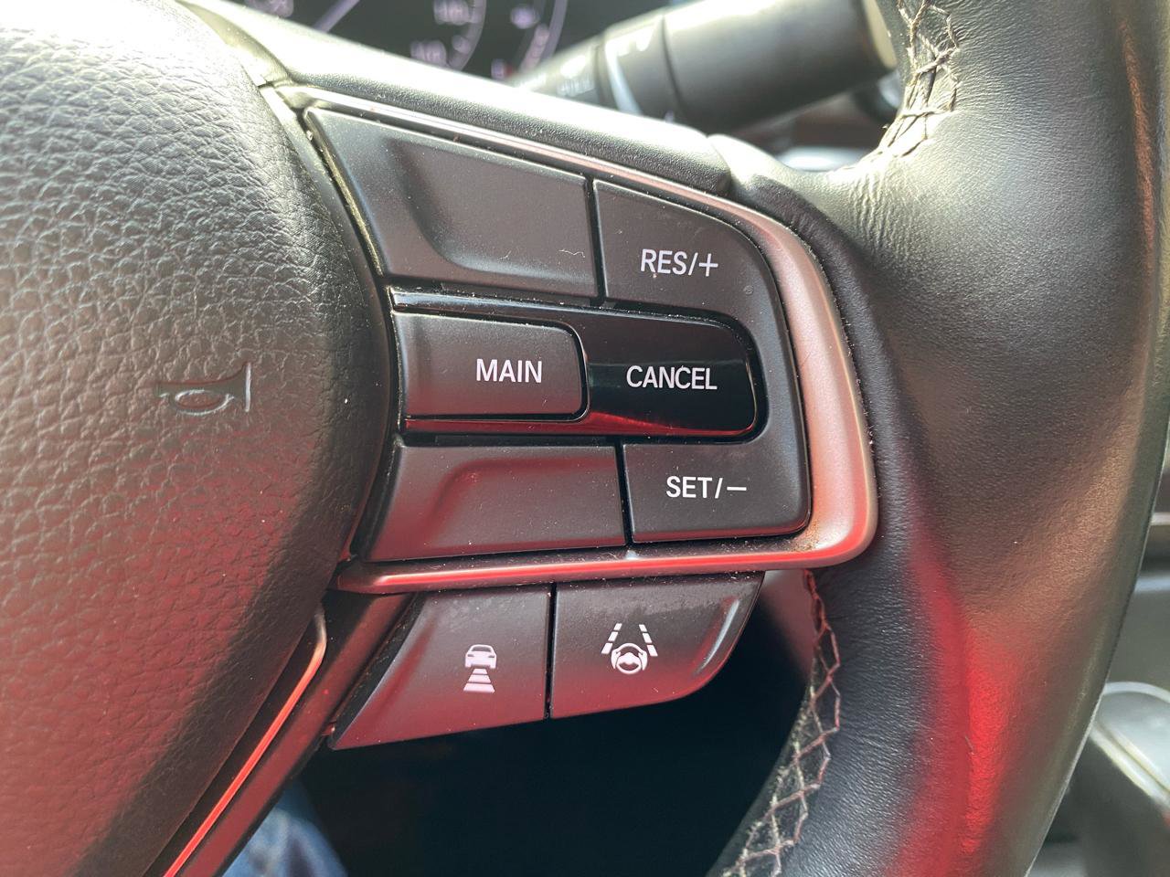 Used 2018 Honda Accord EX-L image 15