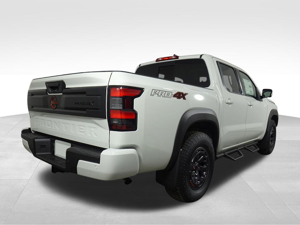 New 2025 Nissan Frontier PRO-4X w/ Pro Premium Package AWD/4WD image 5