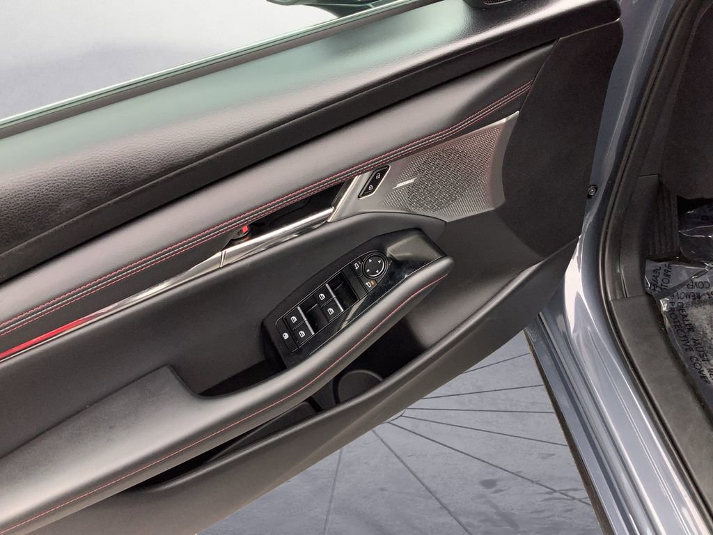 Used 2023 MAZDA MAZDA3 s image 23