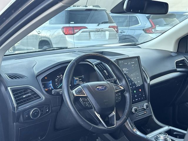Used 2024 Ford Edge Titanium image 21
