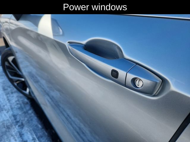 Used 2024 Mitsubishi Outlander SE image 19