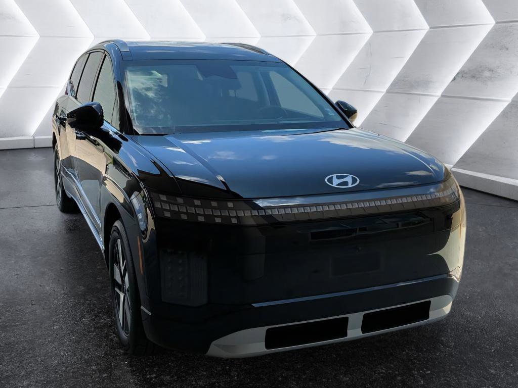 New 2026 Hyundai Ioniq 9 SEL image 3