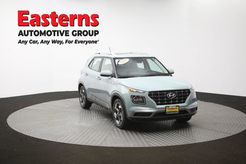 Used 2025 Hyundai Venue SEL FWD image 52