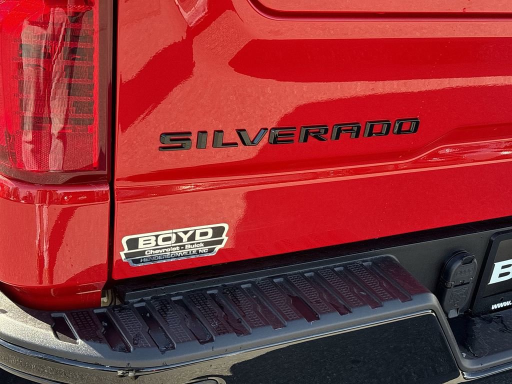 New 2025 Chevrolet Silverado 1500 Custom Trail Boss w/ LPO, Dark Essentials Package image 30