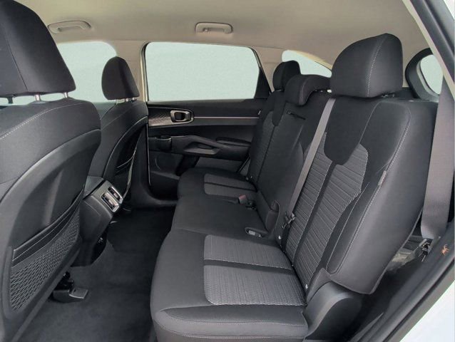 New 2026 Kia Sorento LX FWD image 19