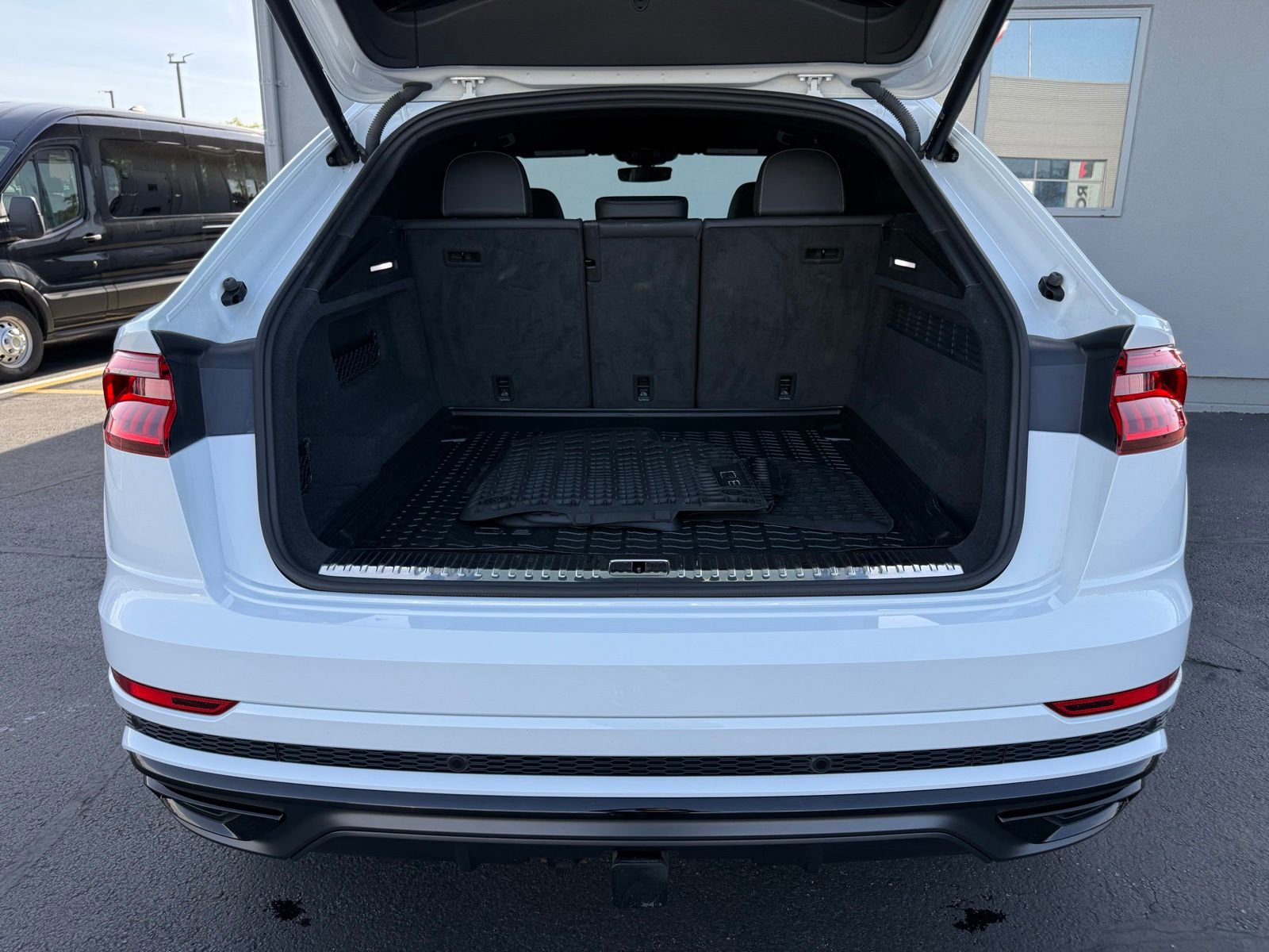 Used 2021 Audi Q8 Prestige w/ Prestige Package AWD/4WD image 45