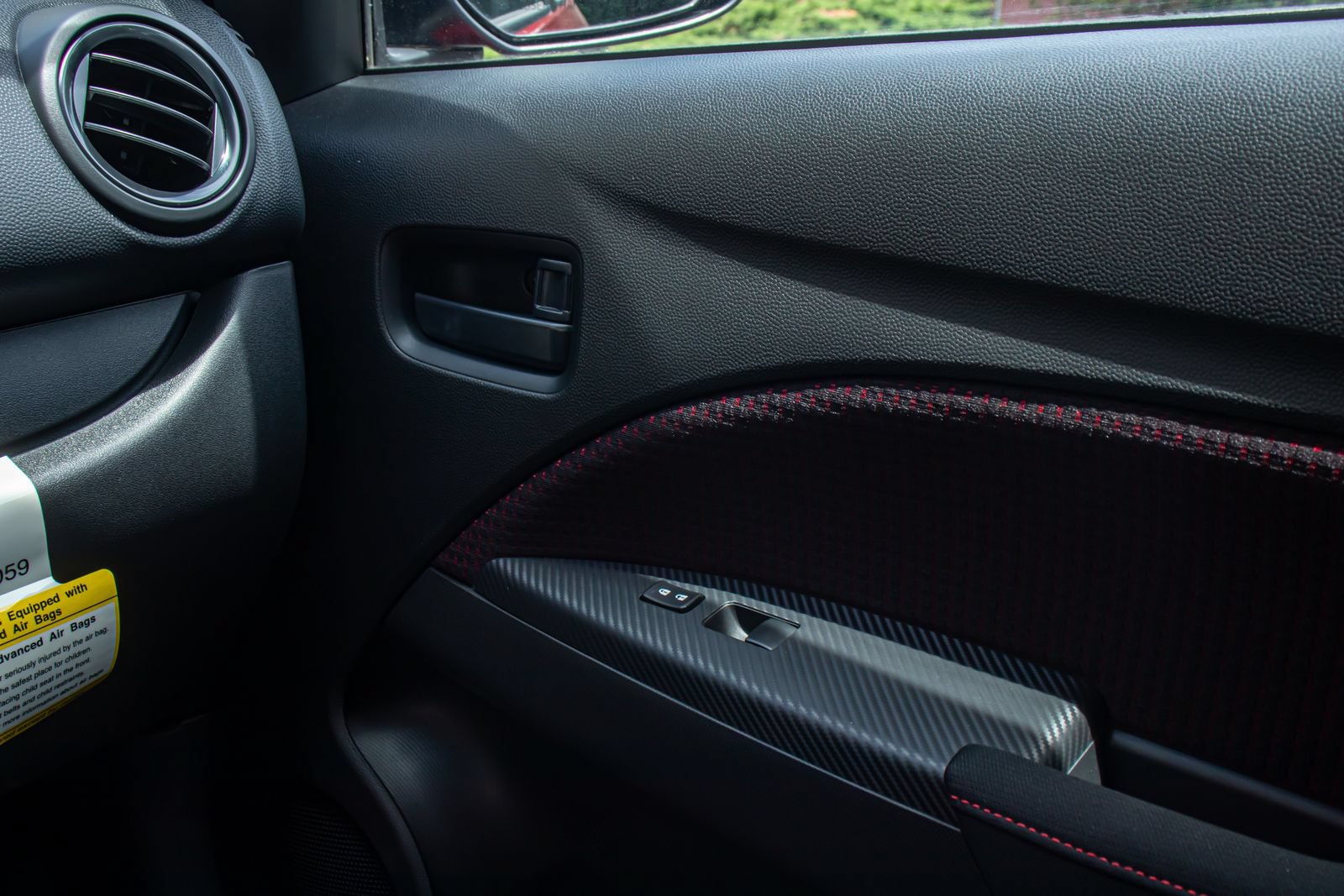 New 2024 Mitsubishi Mirage G4 Black Edition FWD image 25