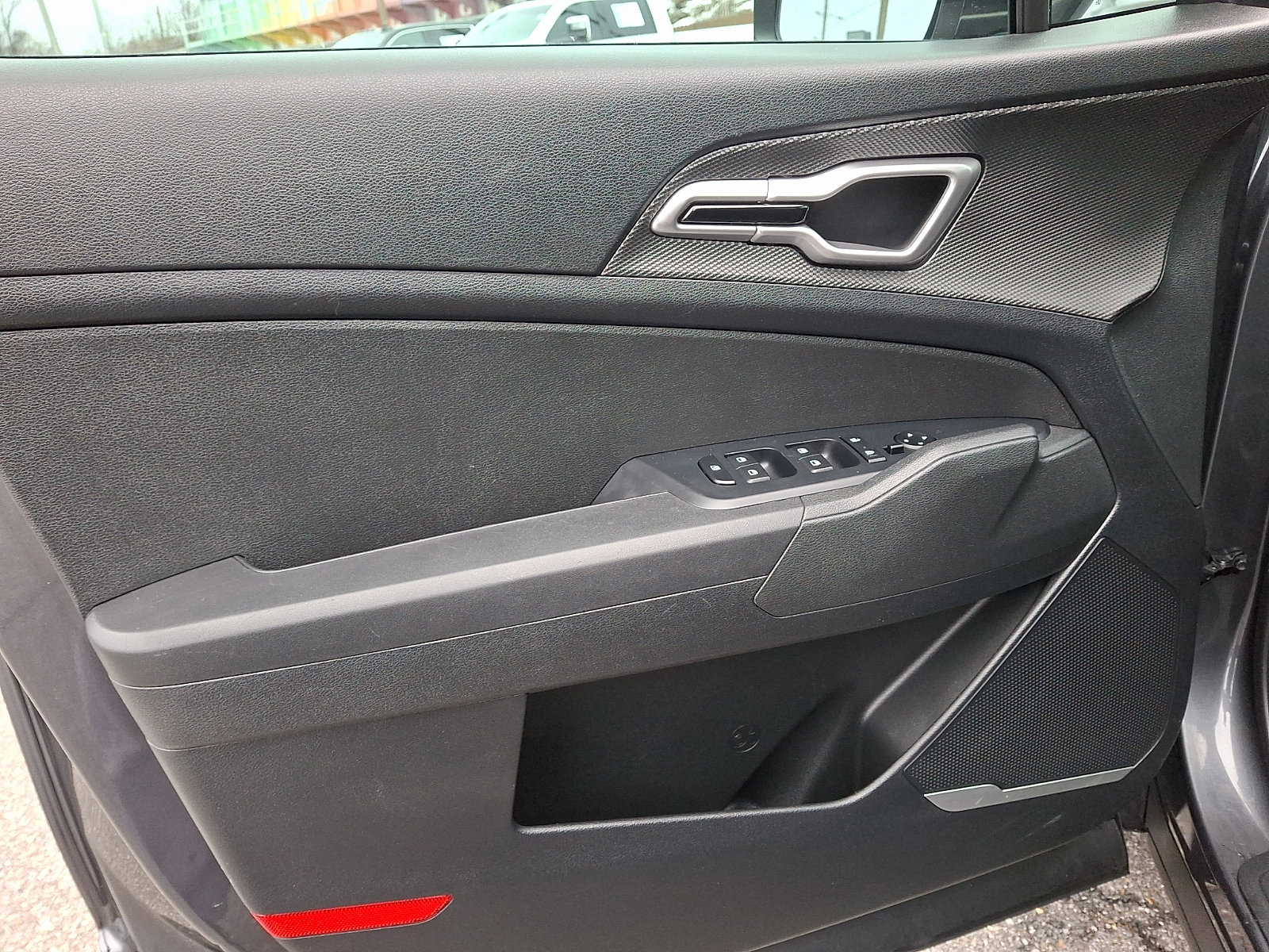 Used 2023 Kia Sportage LX image 12