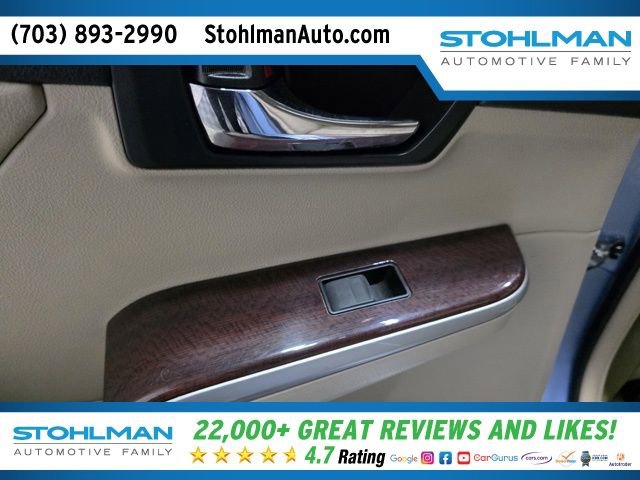 Used 2012 Toyota Camry XLE FWD image 26