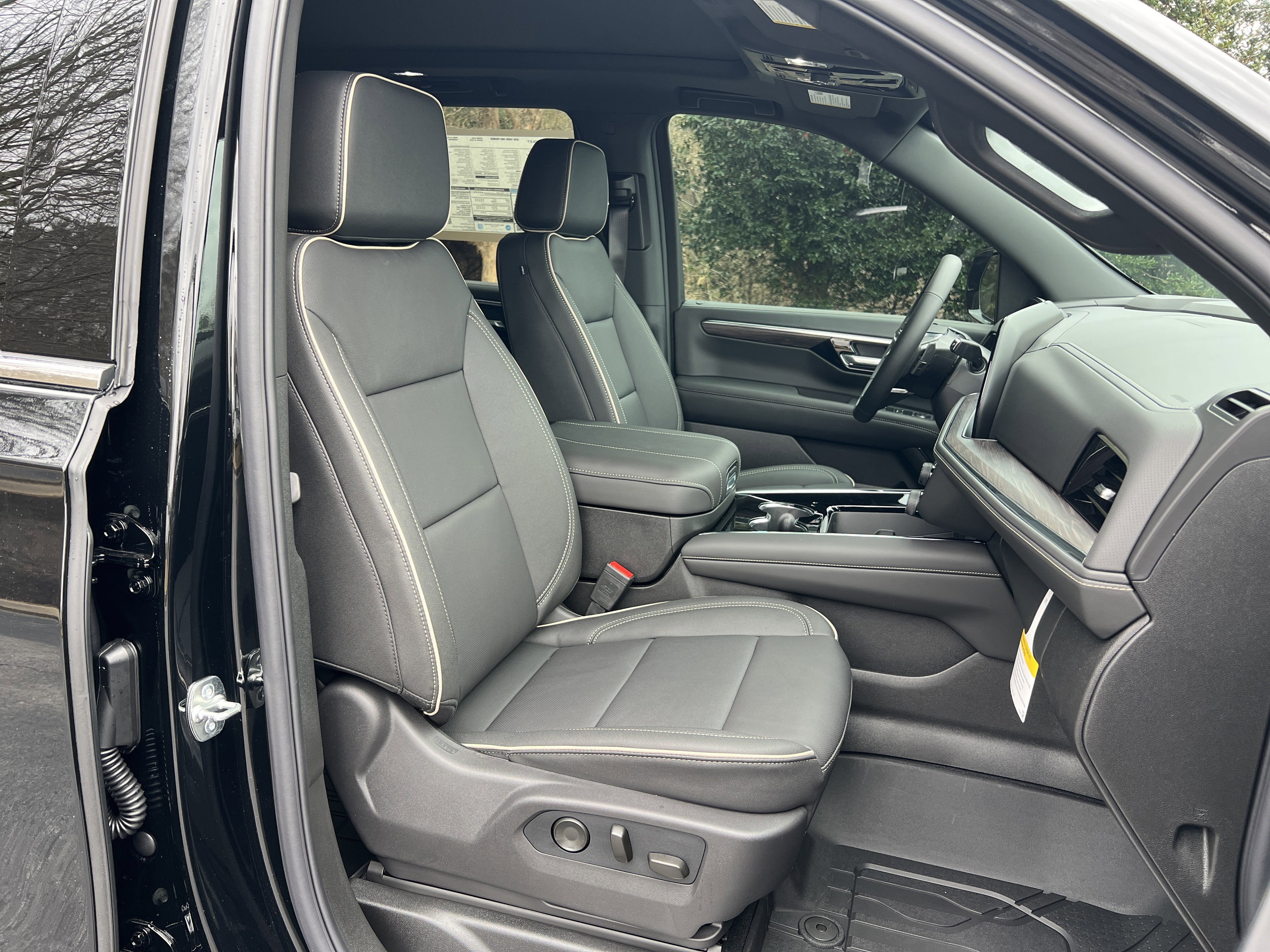 New 2026 Chevrolet Tahoe Premier w/ Sun And Tow Package image 33