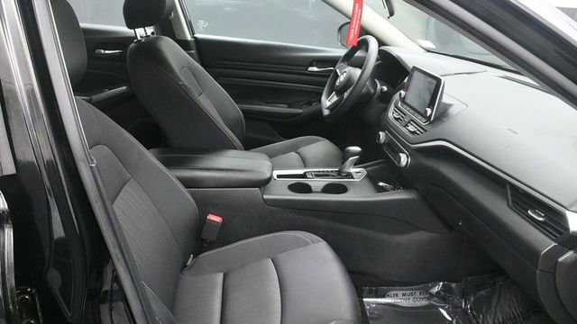 Used 2020 Nissan Altima 2.5 S FWD image 9