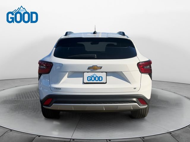 Used 2024 Chevrolet Trax LT w/ Driver Confidence Package image 4