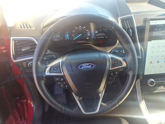Used 2024 Ford Edge SEL w/ Convenience Package image 18