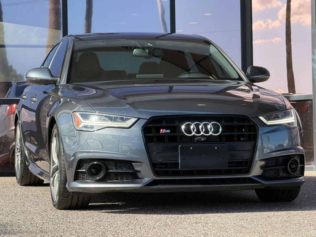 Used 2017 Audi S6 Premium Plus w/ S6 Sport Package AWD/4WD image 18