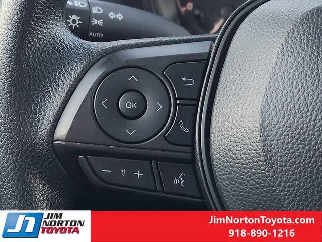 Used 2024 Toyota Corolla LE image 29